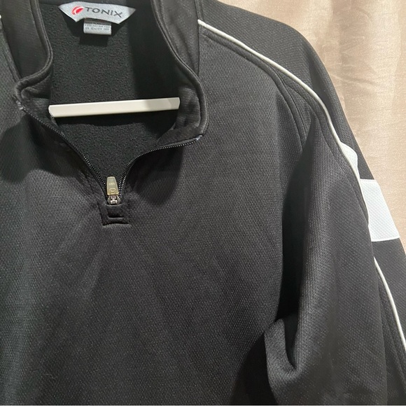 Black Pullover Sweater - Picture 3 of 5